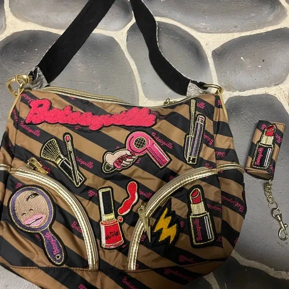 Betsy Johnson pop culture style purse - Picture 1 of 8